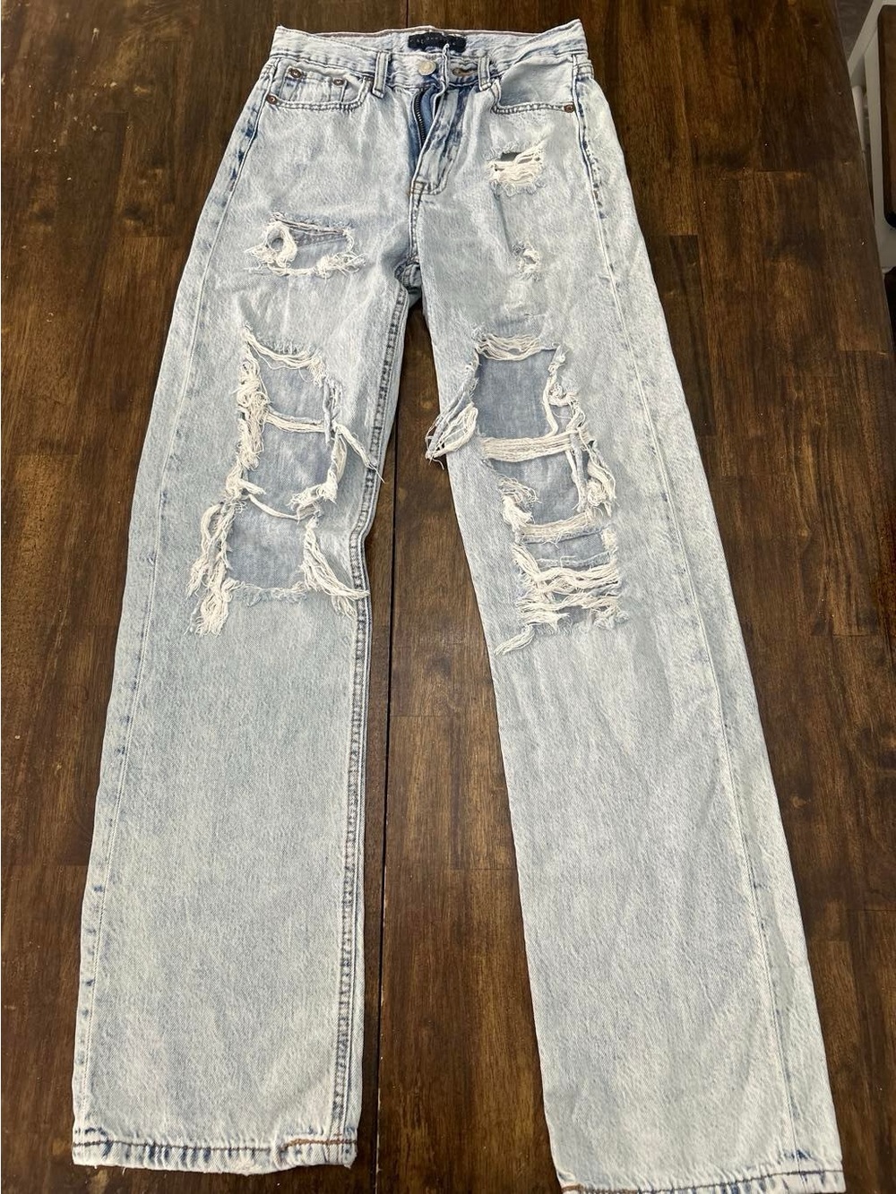 Aeropostale Light Blue Distressed Straight Leg Jeans